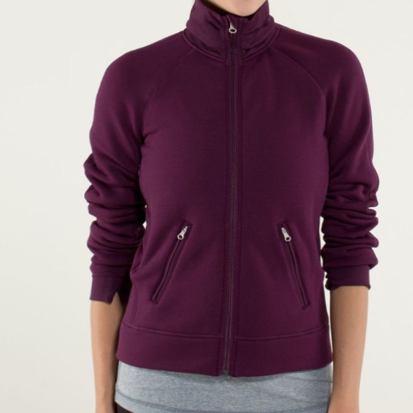 Lululemon Lululemon Keep It Cozy Jacket
Plum - Picture 2 of 9